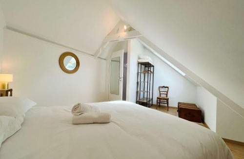 Carentan House | La maison de l'Orangerie - Charm & comfort in the very heart of Carentan