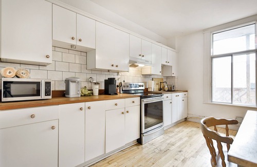 Mile End Bed & Breakfast | La Maison Du Mile-End