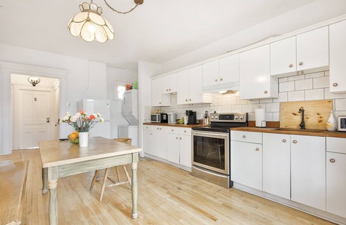 Mile End Bed & Breakfast | La Maison Du Mile-End