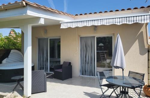 Loubezs-Bernac Villa | La Maison du Sommeil