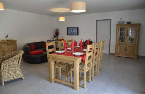 Saint-Leger-du-Malzieu House | La maison d'alphonse 4 personnes