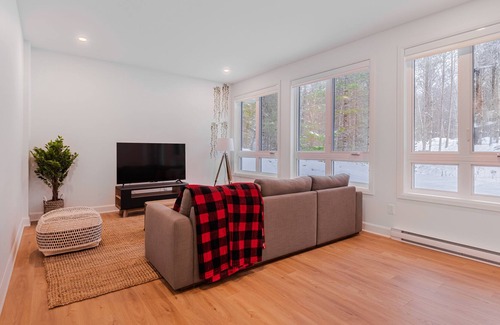 Mont-Tremblant Cabin | La Maison Miah