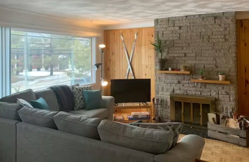 Chelsea House | La Maison Scott