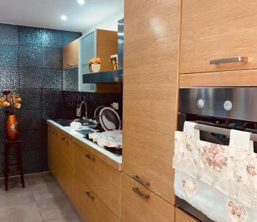Mondragone House | La Maison2