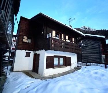 Champoluc Ski Chalet | La Majonetta