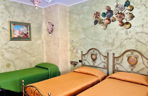 Fabriano Bed & Breakfast | La Mammola b&b-Room LA ROSA