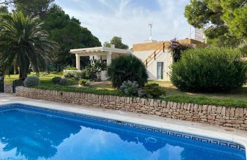 Calafat Villa | La Mandioca