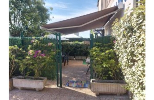 Laredo Apartment | La Marina Studio (Double Bed)