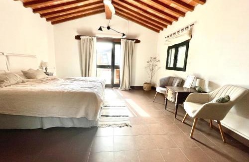 Lucignano Bed & Breakfast | La Melea - vegan Bed and Breakfast