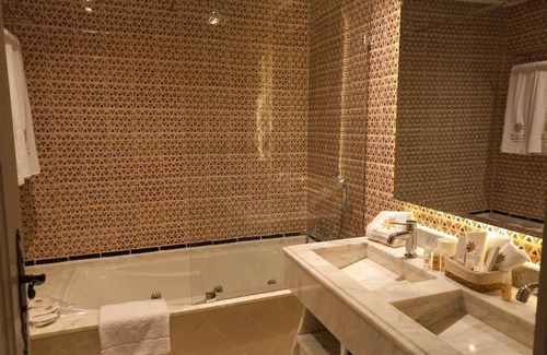 Sidi Bou Said Hotel | La Menara Hotel & SPA