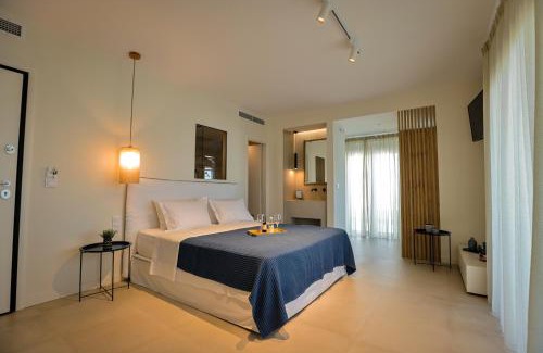 Vrahati Apartment | La Mer Bleue Boutique Suite