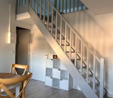 Saint-Denis Apartment | La Mezza9