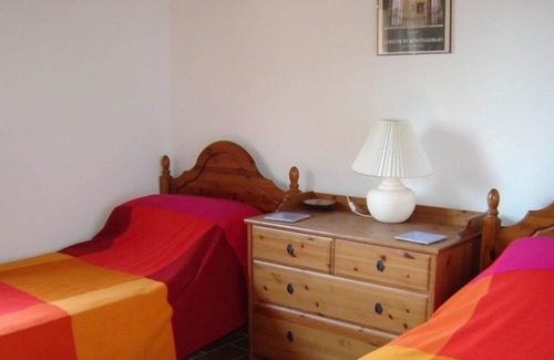 Monte Vidon Corrado Apartment | La-Mimosa, charming self-catering apartment in rural Le Marche