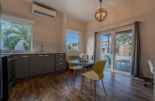 Parque Apartment | La Mona Suites 1 Bedroom Apartment with Rooftop Terrace