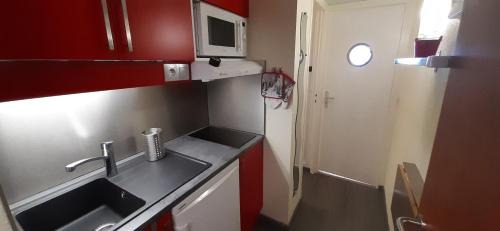 La Mongie Apartment | La Mongie, Studio pieds des pistes, parking intérieur privé