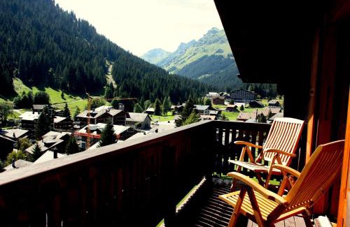 Morgins Apartment | La Moussiere