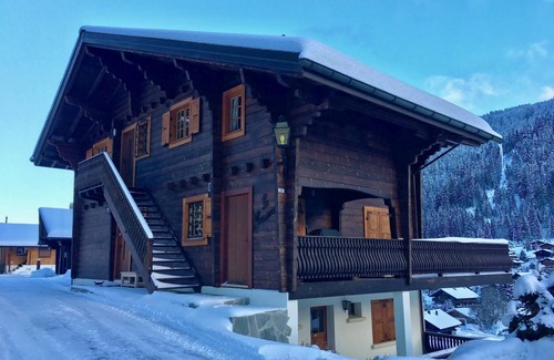 Morgins Apartment | La Moussiere, Morgins