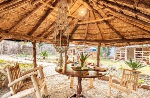 Bail Parao Cabin | LA MUDHOUSE-Deluxe family suite