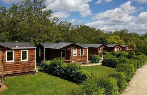 Le Buisson-de-Cadouin Cottage | La Noix de Pécan'y - Mobile home Look Chalet "Renardeau"