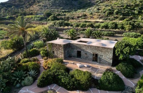 Pantelleria House | La Palma & La Luna - Dammuso Retreat