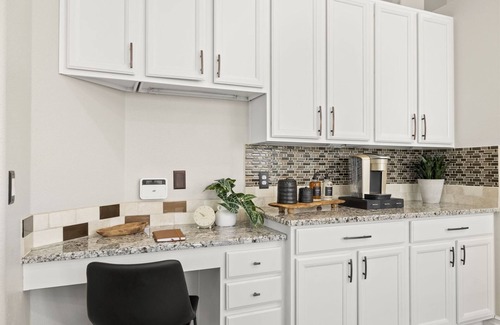 East Mesa House | La Palma Suites in Mesa
