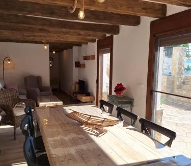 L'Aldea House | La Palmera Casa Rural
