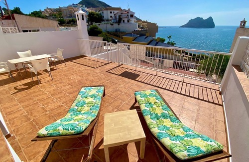 Aguilas House | La Paloma House