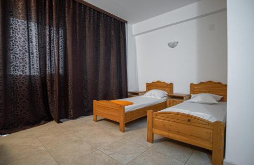 Eforie Sud House | La Papu și Maia