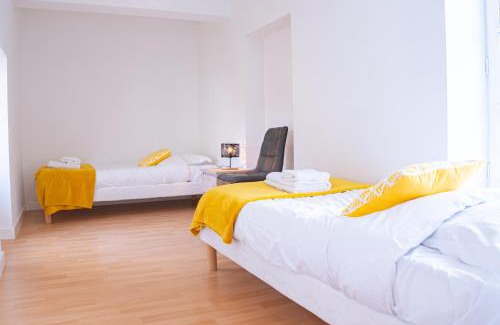 Peronne Apartment | La Pause Péronnaise - Maison de ville en coeur de village