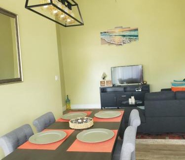 Soufriere Apartment | La Pelle