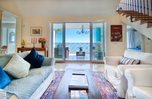 Bahia de Casares Apartment | La Perla De La Bahia