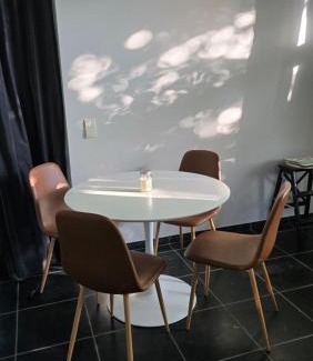 Profondeville House | La Perle Enchantée
