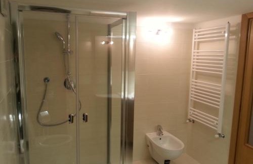 Rivisondoli Apartment | la petit maison