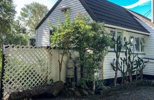 Kerikeri House | La Petite Ferme Manor Kerikeri