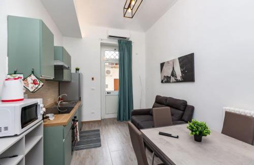 Parella Apartment | La petite maison