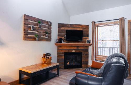 Mont-Tremblant Apartment | La petite saisonnière