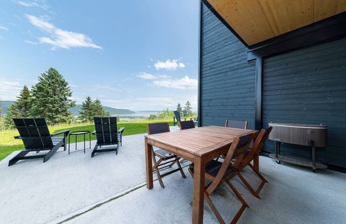 Baie-St-Paul Apartment | La Pignoronde, 111