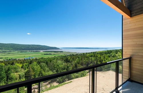 Baie-St-Paul Apartment | La Pignoronde, 408
