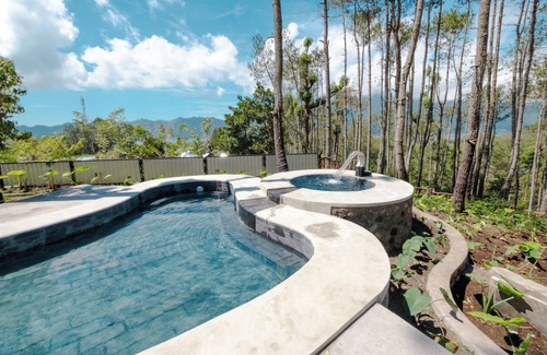 Kintamani Cabin | La Pino Mount Batur and Hot Spring