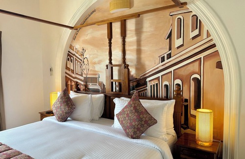 White Town Hotel | La Plage SeaView Suites