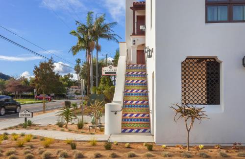 West Beach Hotel | La Playa Inn Santa Barbara