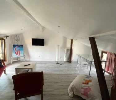Arrigny Apartment | la Plume