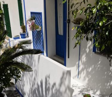 Teulada House | La Porta Blu
