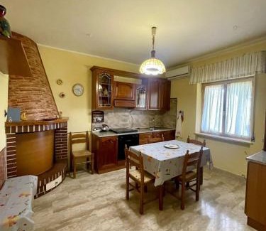 Montorio al Vomano House | La porta del Gran Sasso