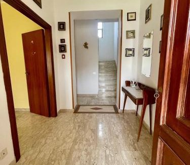 Montorio al Vomano House | La porta del Gran Sasso