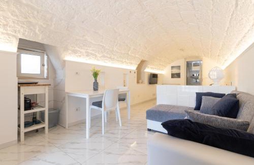 Mola di Bari House | La Porta Sul Mare