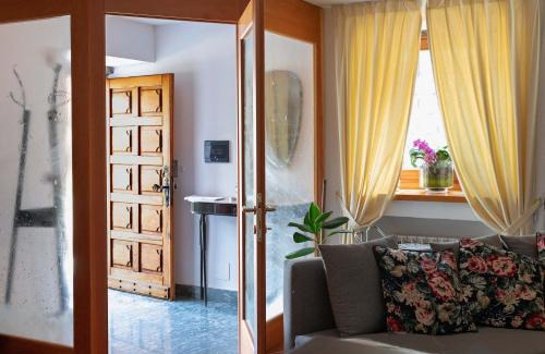 Sinsein Apartment | La Posta