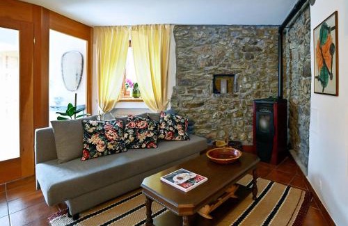 Sinsein Apartment | La Posta