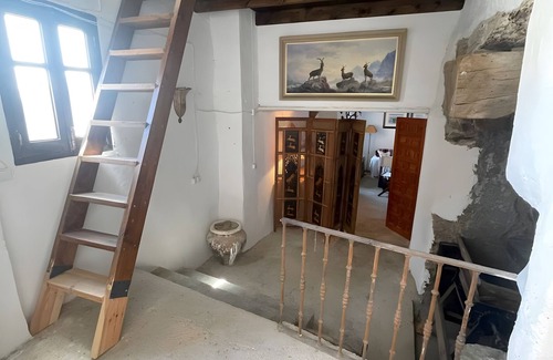 Sorvilan House | La Prensa Attic