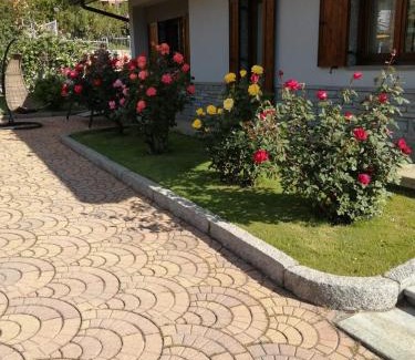 Montan-Angelin-Arensod Apartment | La Primula